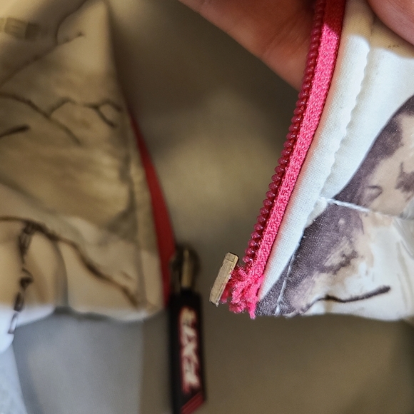 jacket - Picture 3 of 5